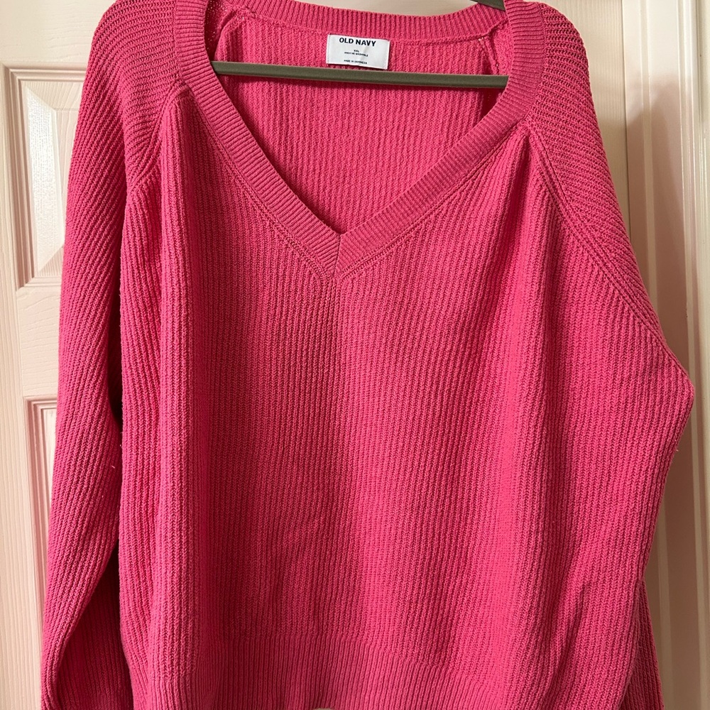 Old Navy Women's V-Neck Sweater in Vibrant Pink